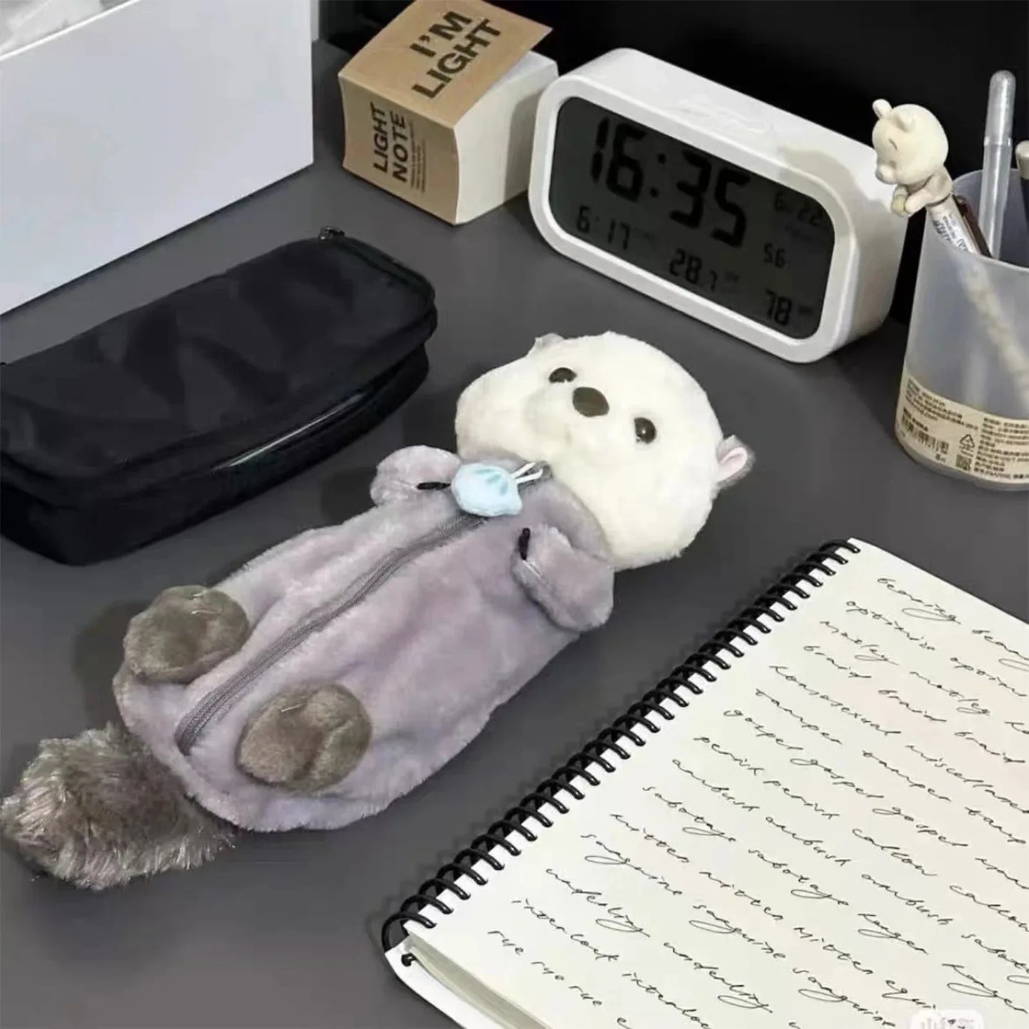 Estuche de nutria